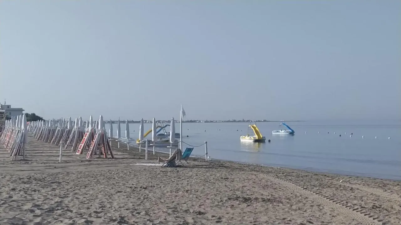 Zero Passi Dal Mare 0*, Marsala
